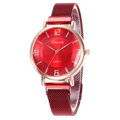 China Legierungs-Gesichts-Mode-Charme-Damen-Edelstahl-magnetische Frauen-Maschen-Armbanduhr des Himmel-WJ-8568 zu verkaufen