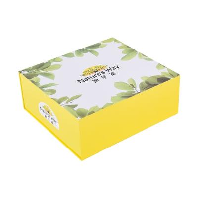 China Large Recycled Materials Cardboard Hamper Custom Foldable Magnetic Black White Colorful Paper Gift Box With Ribbon for sale