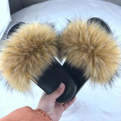 China 2022 Fashion Trend Women Real Fox Furry Luxury Female Fluffy House Flat Sandals Women Slipper Slides Shoes Brand Slippers With Fur for sale