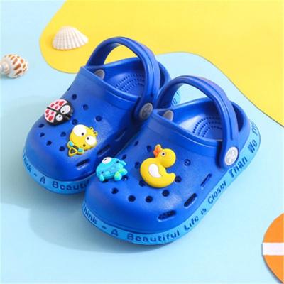 China 2022 Summer Wholesale Lightweight Children Boys Girls Clogs Eva Croc Beach Clog Sandal Breathable Kindergarten Shoes for sale