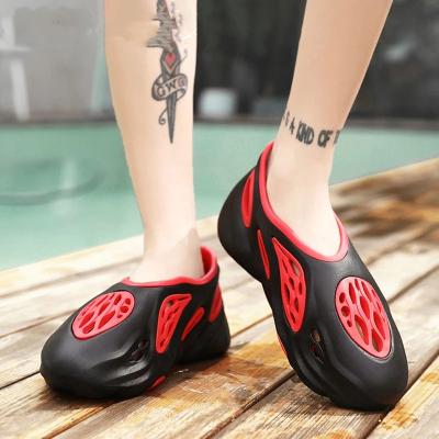 China Lightweight Fashion Cutout Platform Slippers Sandal Beach Slides Luxury EVA Outdoor Anti Slip Home Soft Sandals Men Shoes for sale