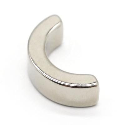 China Customized Industrial Magnet Bend Permanent Neodymium Magnet N35SH NdFeB Magnet Use For Motors for sale