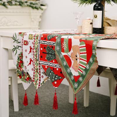 China 2021 New Creative Jacquard Christmas Table Embroidery Table Runners Knitted Runner With Tassel for sale