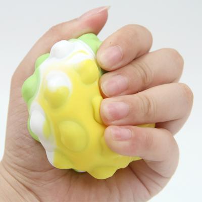 China 2022 Wholesale Non-Toxic Cheap Silicone Anti Stress Christmas Figet Ball Toys Bubble Punch Me Toy for sale