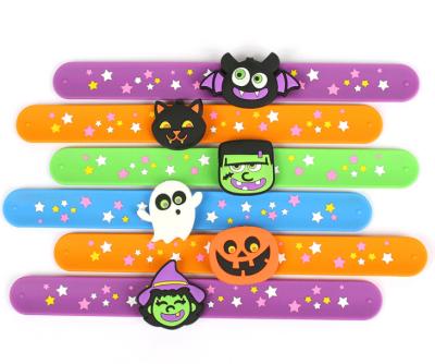 China Durable Wrist Circle Slap Skull Pumpkin Christmas Bracelet Silicone Slap Bracelet Halloween Party Decoration Gifts 03Because119 for sale