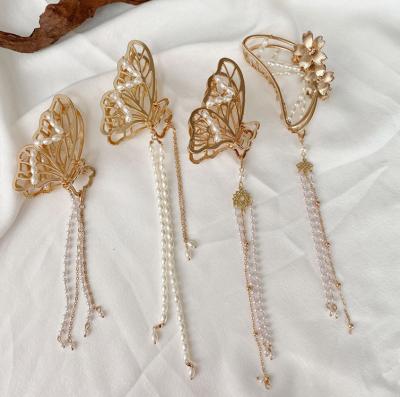 China Metal Hair Clip 3D Butterfly Friendly Material Bead Tassel Hanging Hair Claw Clips Hair Accessories Women 03HC152 for sale