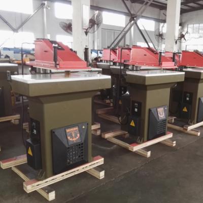 China Zhicheng Brand Hydraulic Swing Arm Clicker Leather Press 20Ton 900*430mm/900*450mm/1000*500mm for sale