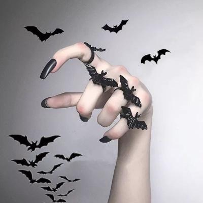 China High Quallity New Halloween accessories Dark personality Gothic Bat Ring necklace for men and women openings in stock for sale