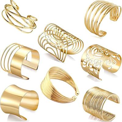 China High Quallity Hot selling exaggerated metal hollow pattern design iron bracelet set with personalized iron wire armband for sale