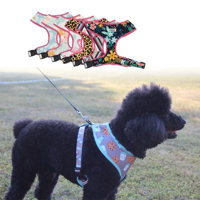 China CHINA Manufacturer Price Customized Luxury Stylish Anti Pull Dog Harness Set for sale