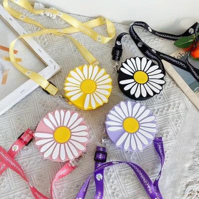 China Japan Style Silicone Factory Cute Cartoon Daisy Flower Silicone Bag Mini Locks Pocket Coin Purses With Handle Purse Vendors for sale