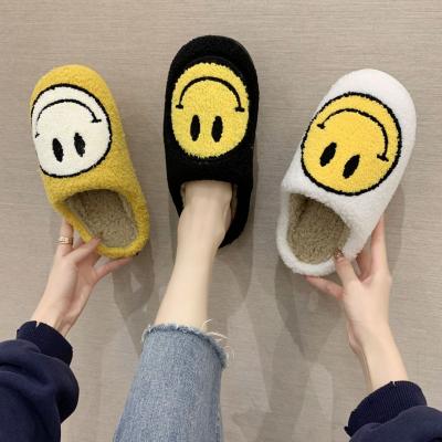 China Hottest Fashion Trend Fuzzy Fleece Shoes Smile Face Indoor Teddy Women Slippers Home (Old) for sale