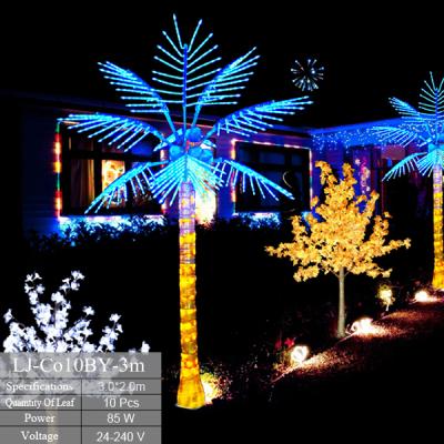 China Artificial Fake Tropical Palm Tree Landscaping Indoor Decorative LED Light Up Palm Tree for sale