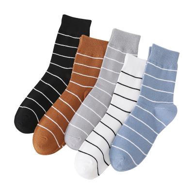 China Custom Colorful Designer Socks For Men Stripe Wholesale Cheap Mens Socks QUICK DRY New for sale