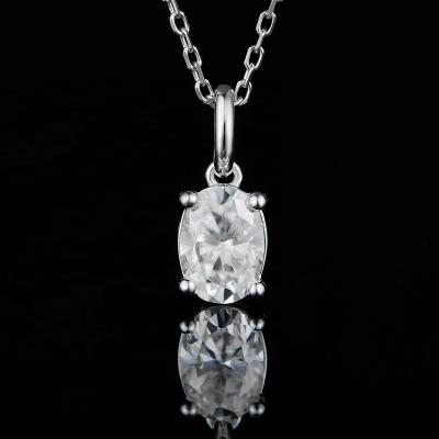 China Romantic Oval Shape Moissanite Diamond 925 Sterling Silver Necklace for sale