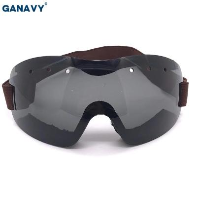 China Manufacturer UV400 Anti-UV Protective Glasses Safety Goggles Adjustable Strap Dark Eye Sealed Glass Protective Fog Goggles for sale