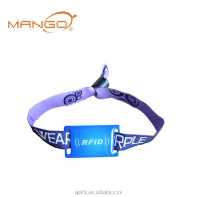 China Amusement Park RFID One Time Disposable ID Wristband / RFID Smart Card Wristband Nfc Cloth Wristband for sale