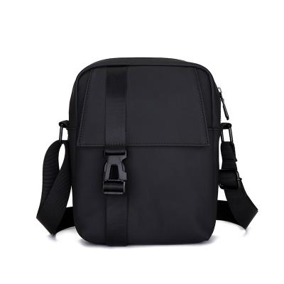 China Business Commute Men's Shoulder Bag 2023 New Business Messenger Bag Casual Nylon Men's Small Simple Well Bag for sale