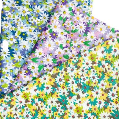 China Small Anti Pill Fabric Floral Printing 100% Cotton Fabric For Cloth for sale