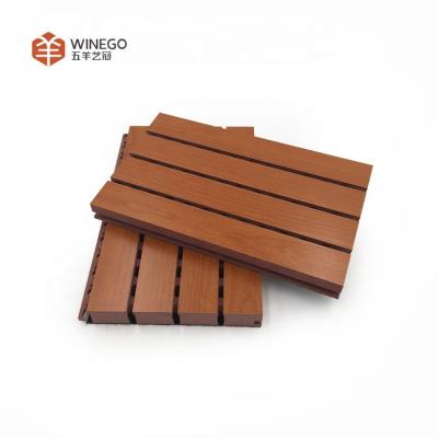 China Modern Natural Veneer Eco-friendly MDF Wooden Fluted Sound Barrier For Music Room for sale