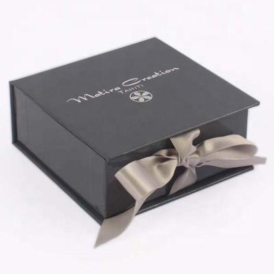 China Custom Materials Logo Recycled Magnetic Cardboard Clamshell Luxury Custom Gift Box for sale