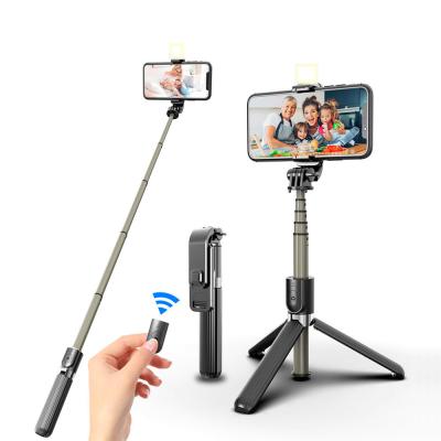 China Aluminum Alloy +ABS Manufacturer New Fill Light Selfie Tripod Stick Beauty Live Streaming Light Mobile Phone Bracket for sale