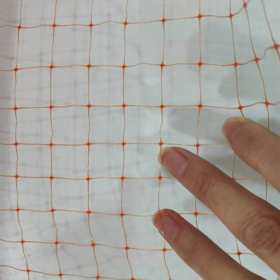 China Polypropylene Square Grate Of Mole Net Control Mole Netting Polypropylene Garden Netting for sale