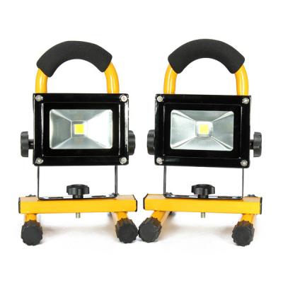 China solar panel rechargeable led flood light with sensor IP65 waterproof for sale