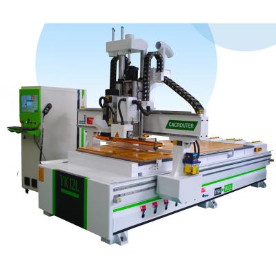 China 1325 machine for wood carving, 3d woodworking cnc automatic building material YIHAI stores ATC cnc router for sale for sale