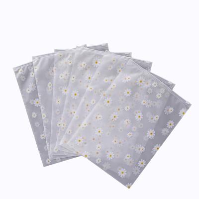 Chine Wholesale Disposable Custom Logo Frosted Plastic Bag Clothes Zipper Lock Self-Sealing Clothing Packaging Zipper Bags Printed Logo à vendre