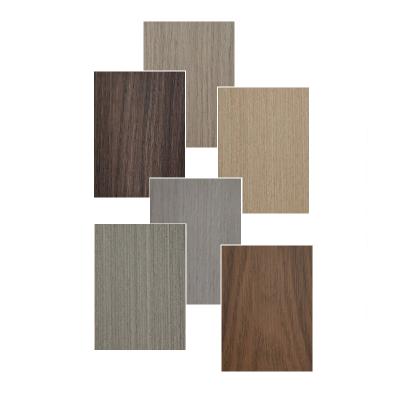 China Customized Modern Good Quality Solid Wood 3 Layer Oak Engineered Flooring for sale