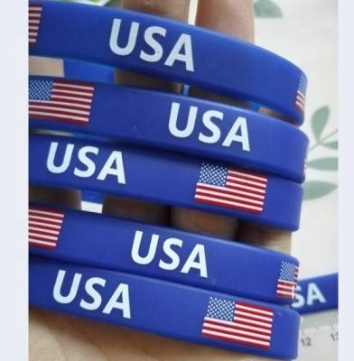 China Art Print Best Selling CMYK USA Flag Silicone Wristband Folk American Flag Silicone Rubber Wristband for sale