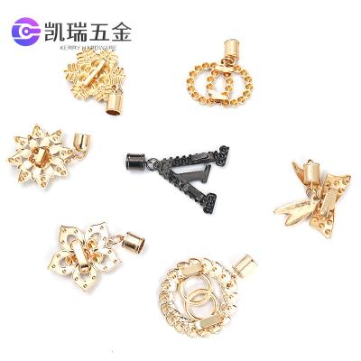 China Best new hardware product with diamond logo buckle fashion metal hardware accessories for bags and clothing for sale