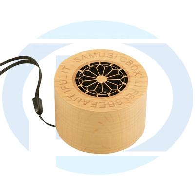 China No Top Selling Christmas Gifts A1 A2 A3 A4 A5 Bamboo Wood Merry Wireless Speaker For Party Favors for sale