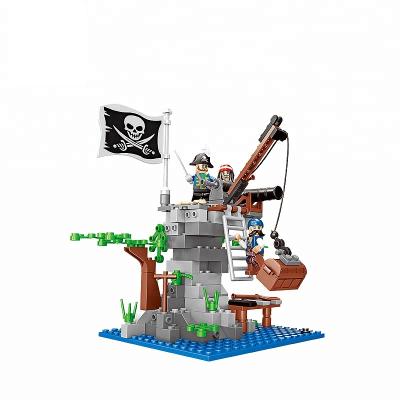 China Diy Funny Pirate Defender Educational Game 201pcs Building Blocks Toys For Kid for sale