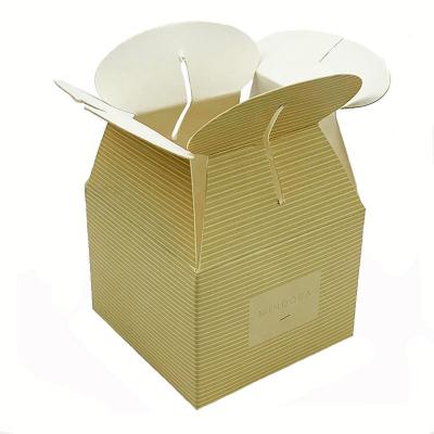 China Customized Recyclable Recyclable Easy Folding Gifts Pastry Cookies Wedding Paper Packaging Boxes for sale