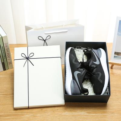 China Recyclable Luxury Customized Packaging Gift Box Clothes Shoe Paper Box for sale