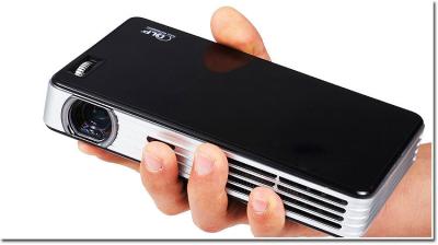 China Top Rank Full 3D Projector Built In Battery Portable Mini DLP Projector For Office School for sale