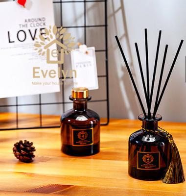 China Low MOQ Home Aroma Perfume Viable Personalized Glass Decorative Bottle Scented Flower Reed Diffuser for sale