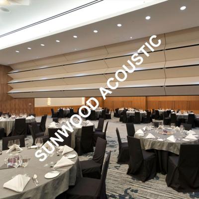 China Modern Vertical Type Electric Automatically Folding Movable Fire Proof Partition for sale