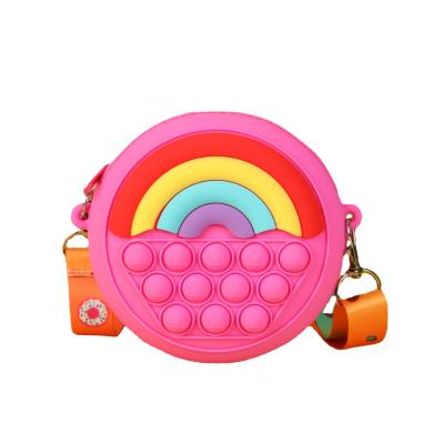 China 2022 hot sales cute multifunctional silicone fashion children's cute inclined shoulder bag for girl for sale