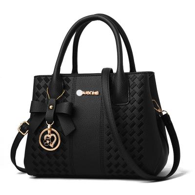 China 2022 fashion luxury handbag style large embroidery bag American single-shoulder cross body bag for women for sale