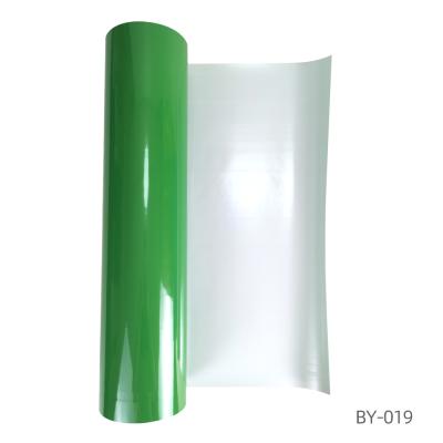 China Clothing Vinyl Green Color Self Adhesive Flexible PU Transfer Vinyl For T-shirt /clothing for sale