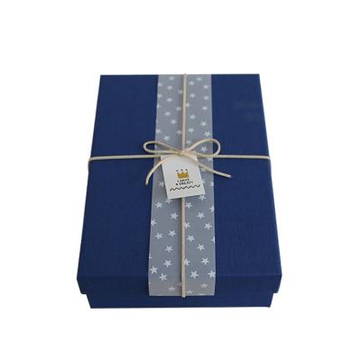 China Custom printing recycled materials small MOQ orders lid&base luxury event gift box for celebration/festival/birthday for sale