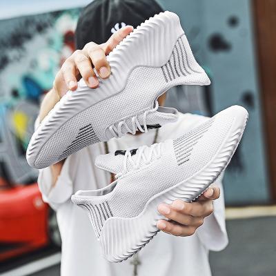 China CUSHIONING 2021 Hot Selling High Quality Flying Fabric Breathable And Lightweight Men's Sports Shoes Sports Shoes (Old) for sale