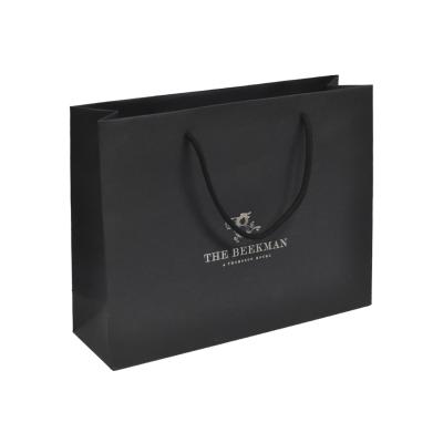 China Custom Logo Luxury Black Gift Clothing Paper Bag Square Packaging Paper Bag Recyclable With Handle for sale