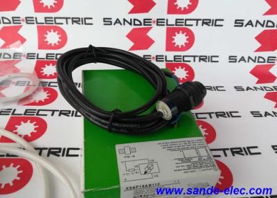 China Telemecanique Inductive Proximity Switch XS4P18AB110 for sale