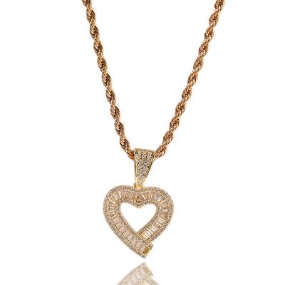 China Hiphop Fashion Hip Hop Wand Heart Pendants For Necklace Couples Men And Women Love Outing Romantic Iced Out Pendant Necklace for sale