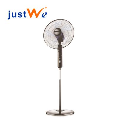 China Features 3 Remote Black Gears Oscillating Fan With Remote Control And Adjustable Height for sale