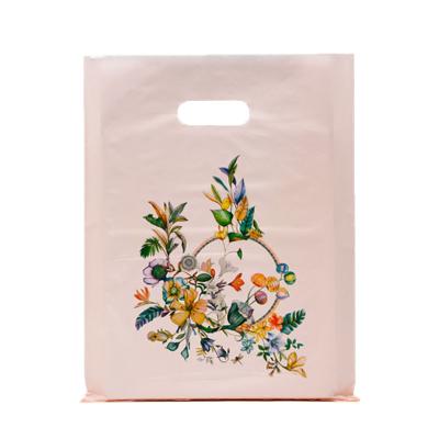 China Recyclable Custom Logo Packing Plastic Cloth Shopping Bag Gift Bag With Handle Manufacturer In China for sale